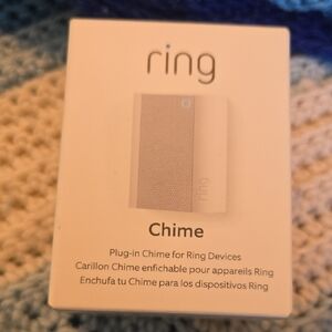 Ring Chime Plug-In Doorbell Chime in White